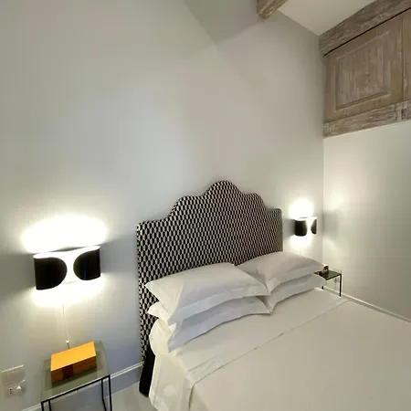 Casa Calamondino Барі